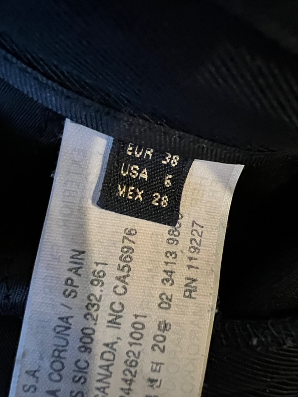 Massimo Dutti Black Wide-Leg Trousers - Picture 4 of 5